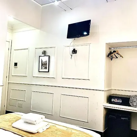 Πανσιόν L'antica Dell'orso Ρώμη