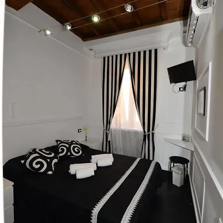 L'antica Dell'orso 3* Ρώμη